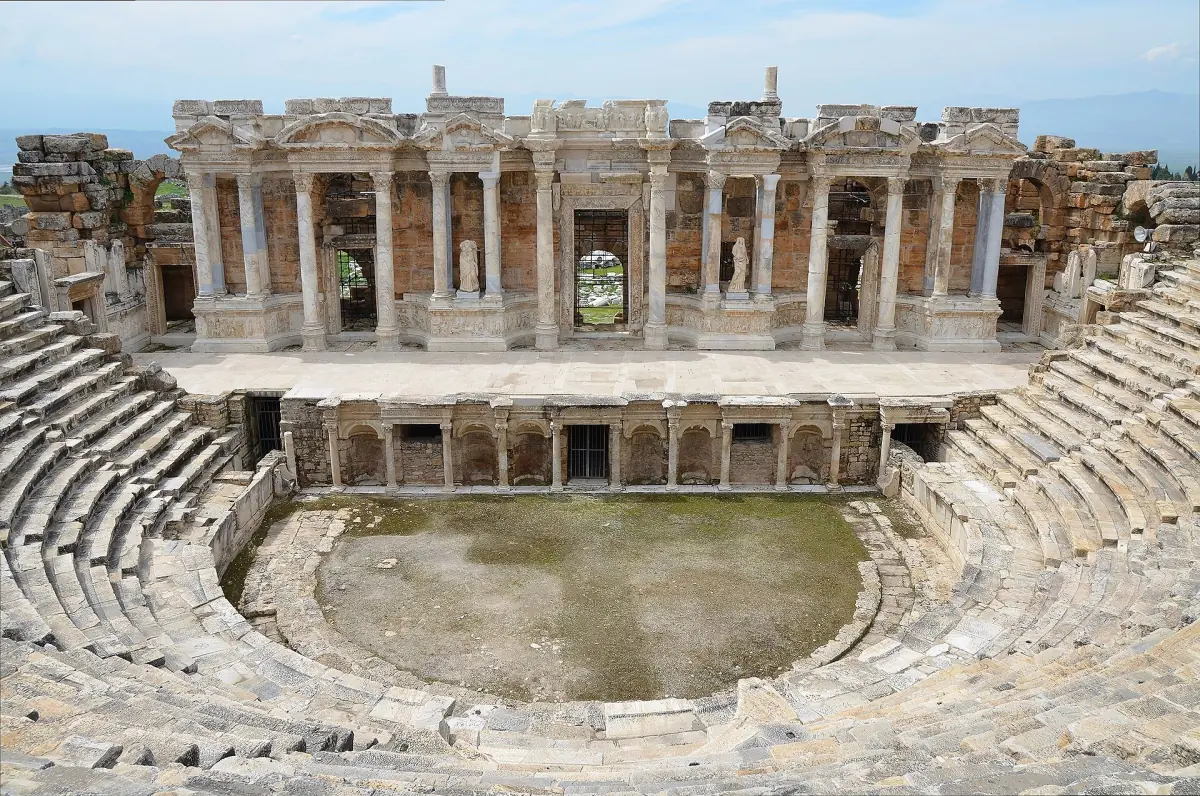 Le théâtre romain de Hiérapolis